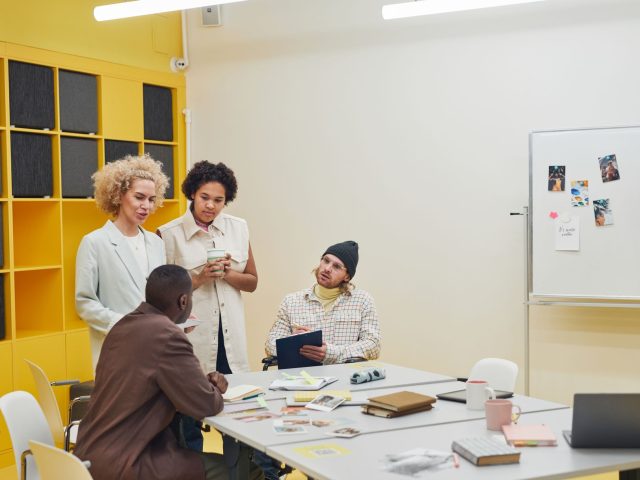 Les biais cognitifs influencent les décisions des managers