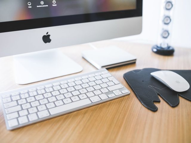Depuis le 1er janvier, pourquoi les cadres fuient les bureaux pour les métiers manuels ?