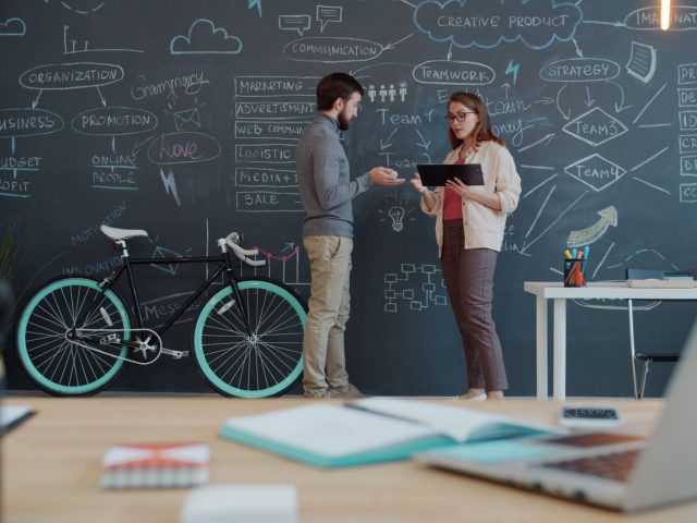 Dès maintenant, pourquoi 50 % des employés songent à se reconvertir