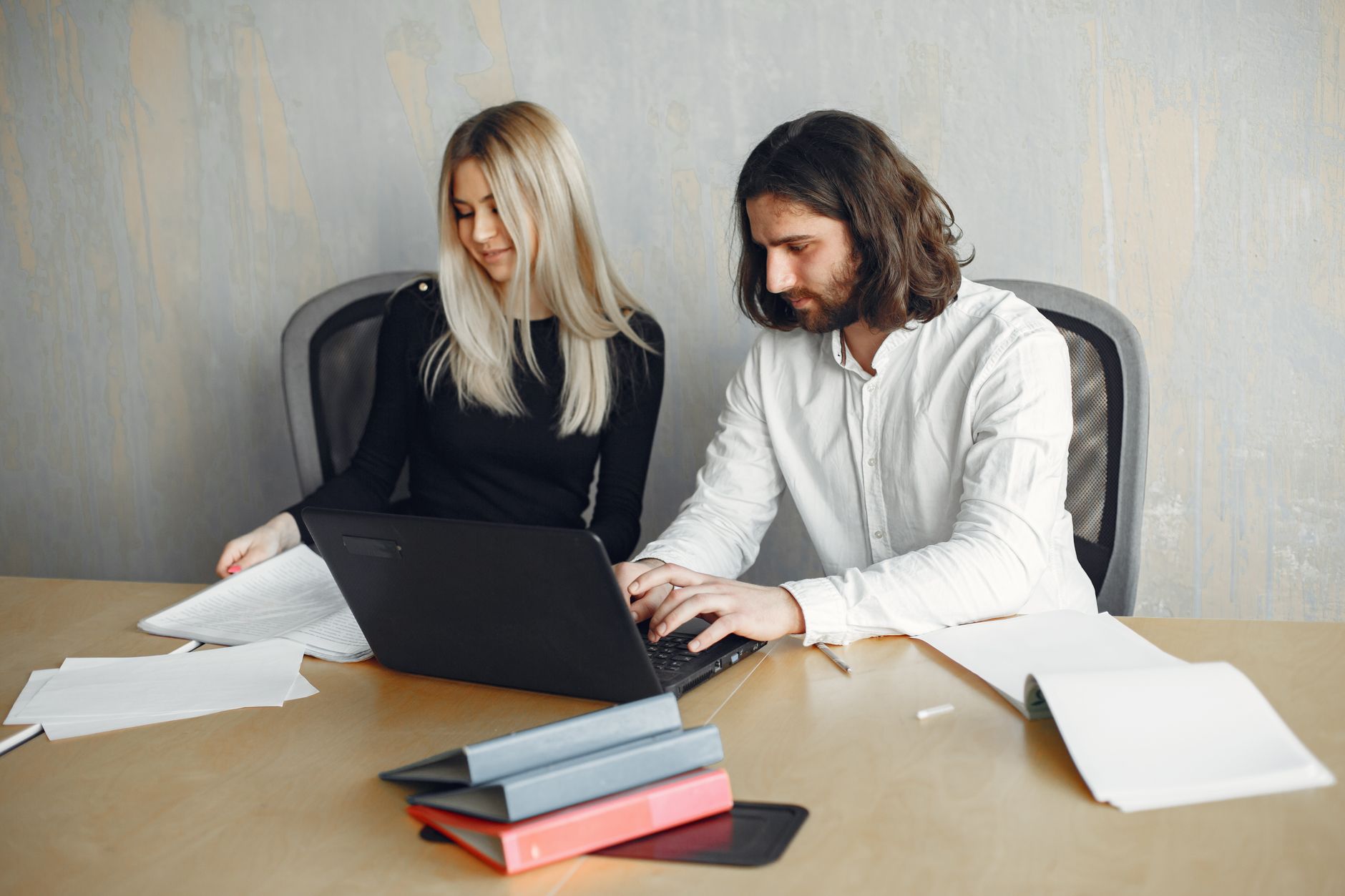 Lancer un pilote d'employee advocacy : guide opérationnel