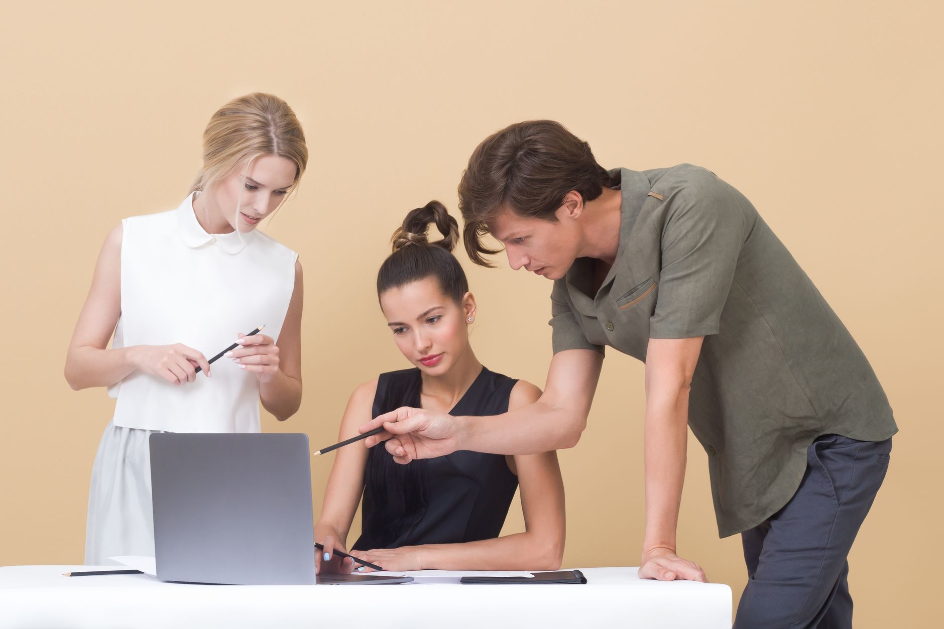 Leadership et management : différences et pratiques