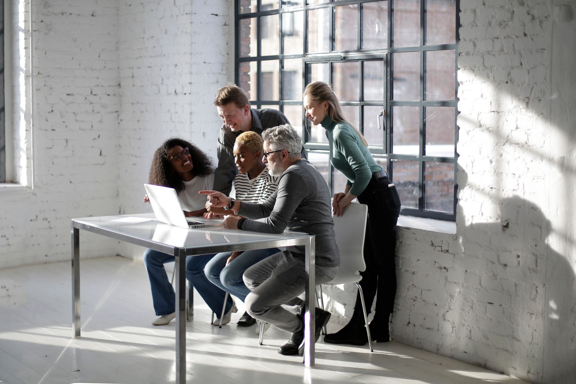 Techniques de sourcing passif pour identifier et engager talents