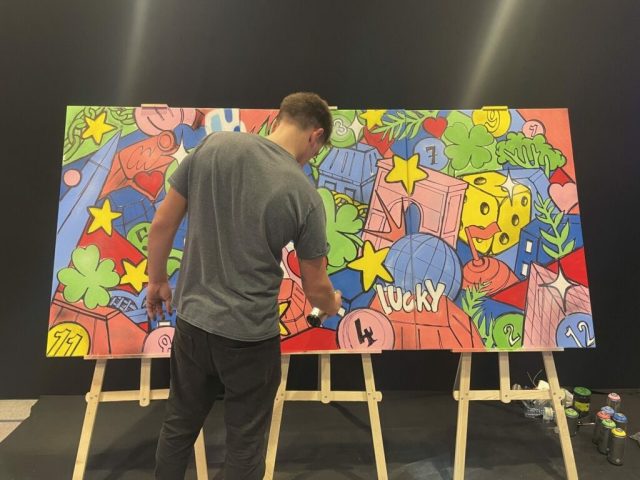 Live painting en entreprise : une œuvre peinte en direct qui vous reste