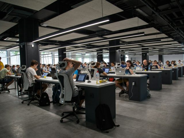 Reconversion professionnelle 2026 : les nouvelles aides à connaître pour réussir